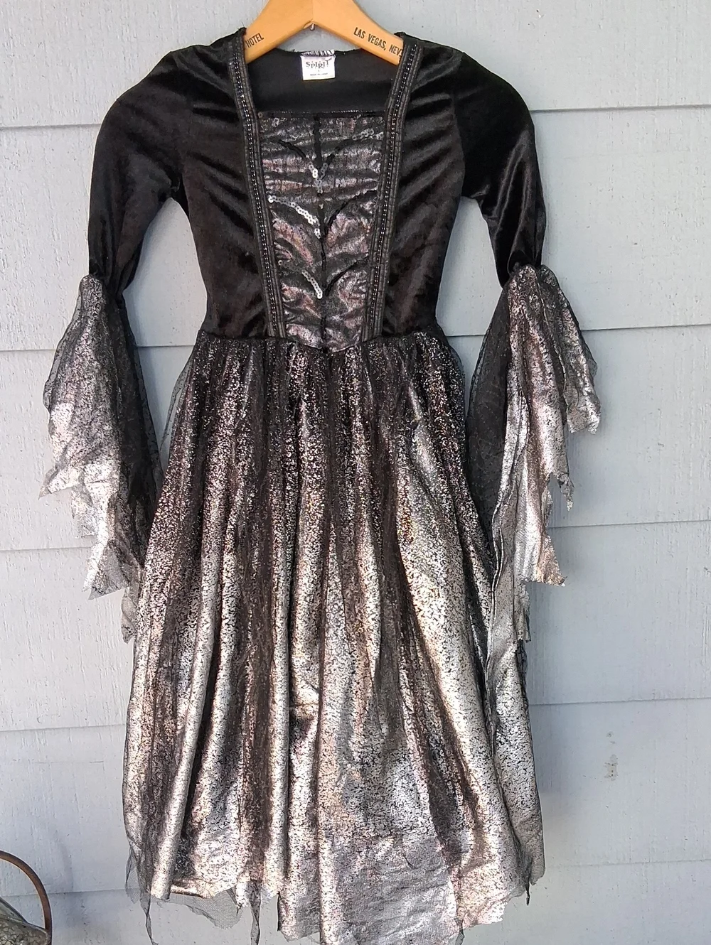 Spirit Witch Dress Size Small